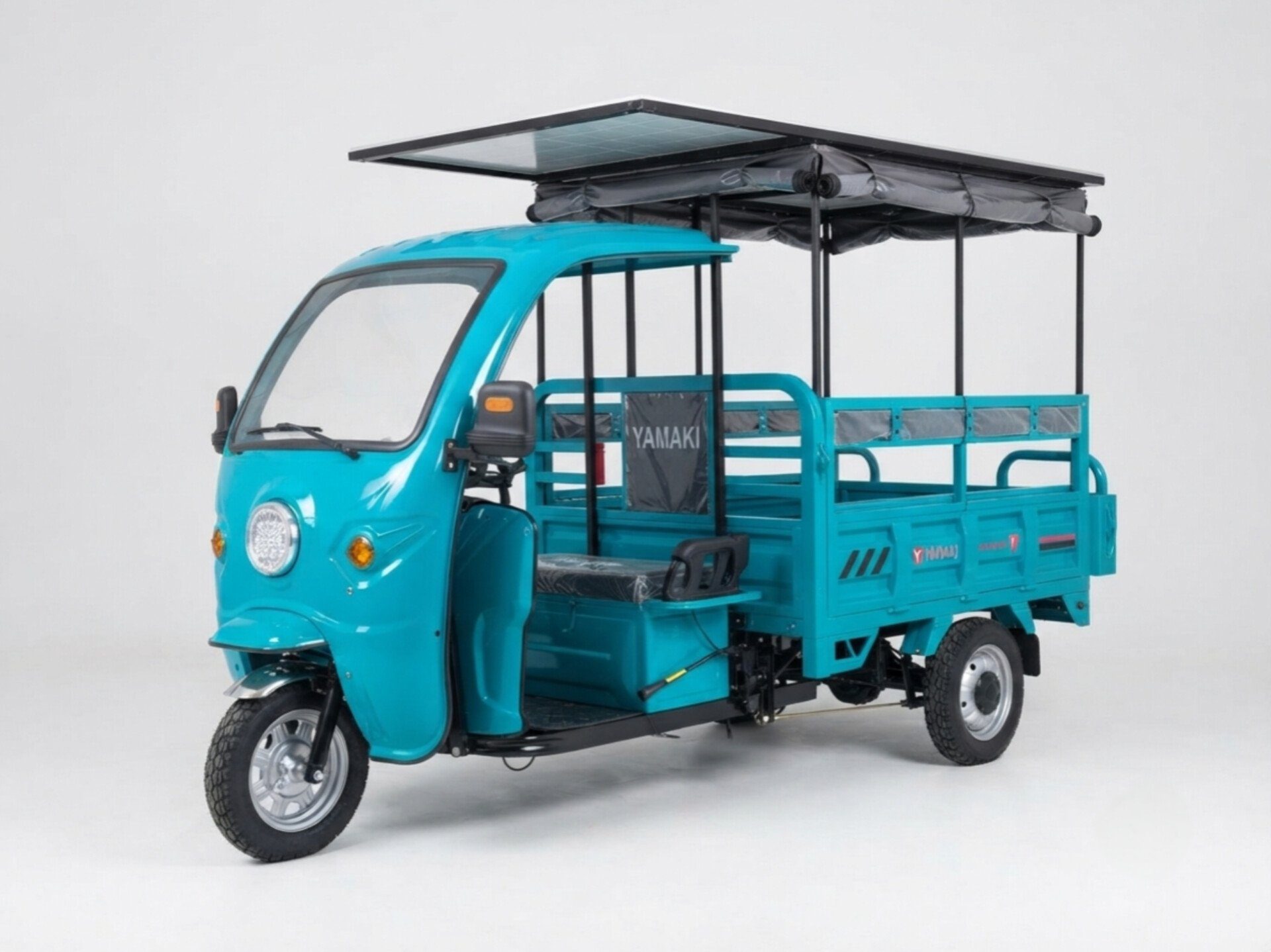 Triciclo Eléctrico Solar Yamaki 7 Plazas con Autonomía Extendida