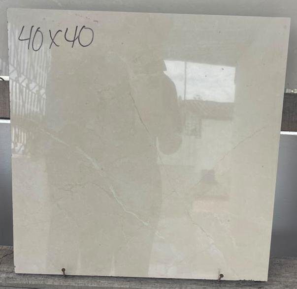 1m Porcelanato Mármol Crema Brillante 40x40 cm - Imagen 2